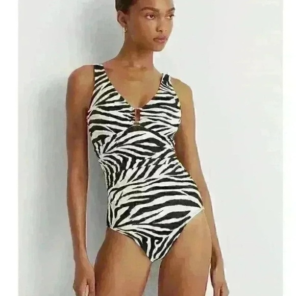 Ralph Lauren Zebra Print One Piece Swimsuit Size 8 - Picture 1 of 9